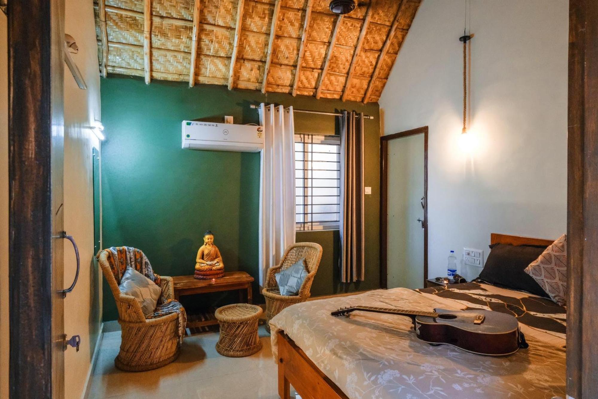 The Hideout Cottage And Restaurant Hampi Exteriér fotografie