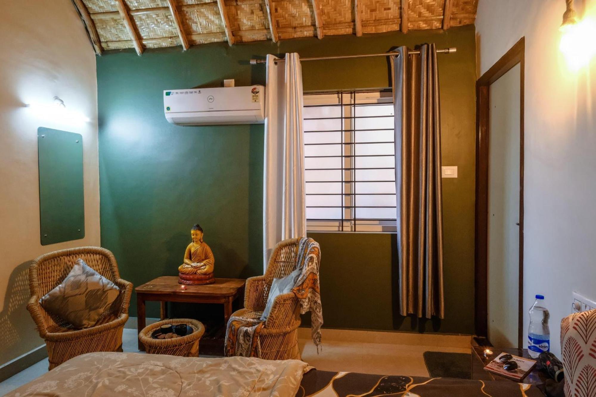 The Hideout Cottage And Restaurant Hampi Exteriér fotografie